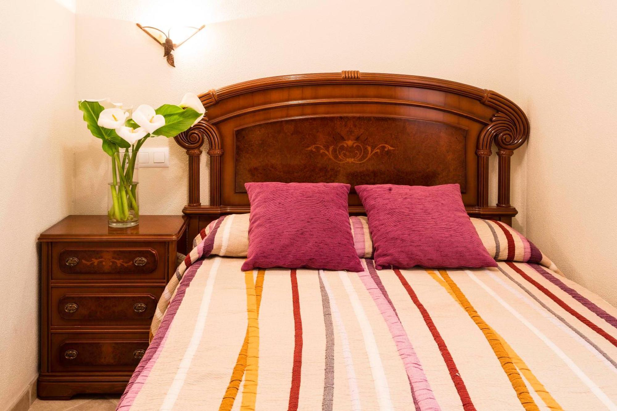 Apartamentos Cotiello Llanes Quarto foto